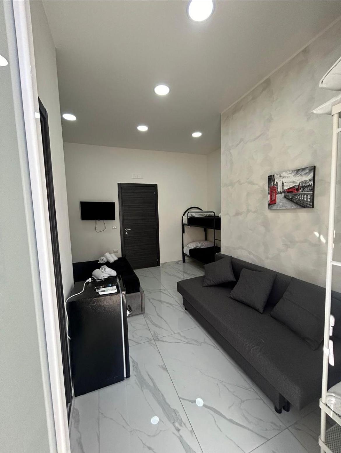 Terrazza Luxury Valentino Lejlighed Napoli Eksteriør billede